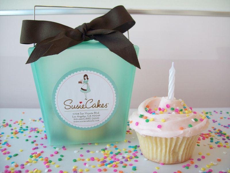 SusieCakes _Birthday Box